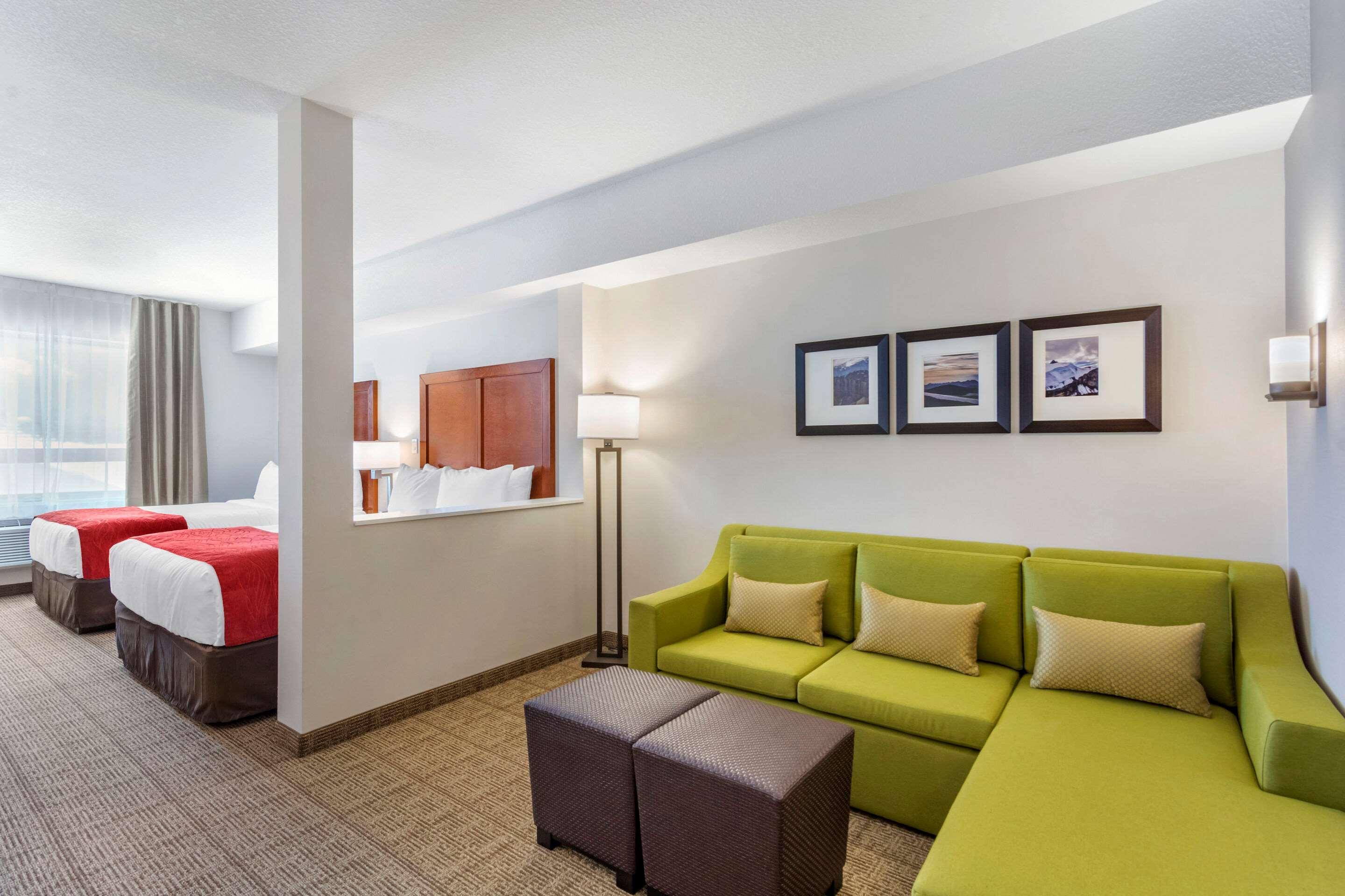 Comfort Inn & Suites Valemount Kültér fotó